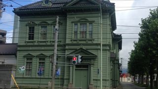 夜はライトアップされていて、きれいでした。