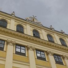 宮殿の裏側です。