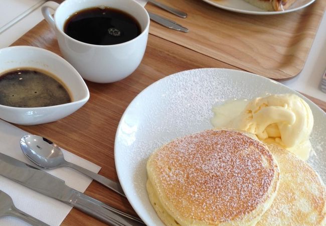 ロケーションがよく便利なカフェ