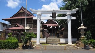 オアフのダウンタウンにある金毘羅神社