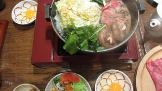 すき焼きを食べに行きました。