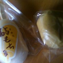 砧もちと祖師谷まんじゅうです。