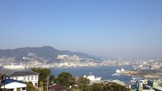 高低差が激しい園内