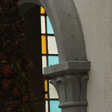 中がちらっと見えます