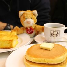 ホットケーキとフレンチトースト