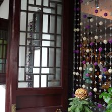 敷地内のかわいいお土産物屋さん