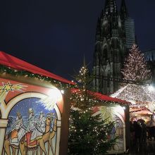 大聖堂とクリスマスマーケット