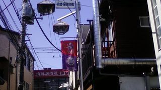 なかなか吸引力のある商店街です。