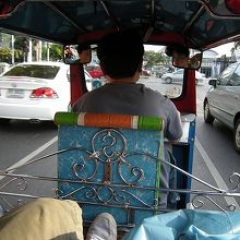 手荷物には要注意。お釣りが無いように払うのが安心