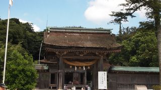 境内にはカップルが多かったです。