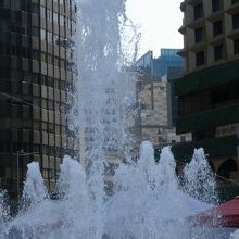 噴水があります