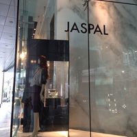 ホテルそばのお勧めブランド！