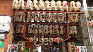 「錦の社の御神水」。買い物のついでにペットボトルに汲んで。