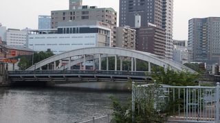 大阪国際会議場の最寄の橋