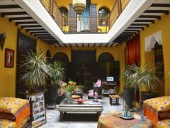 リヤド サクール 写真