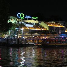 クラークキーの夜（対岸から）