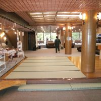 玄関です。畳敷きです。