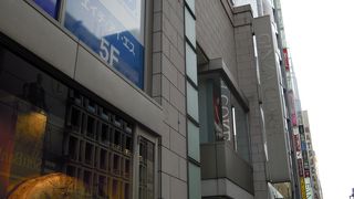 銀座の老舗ファッションビル