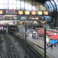 北ドイツのハンブルク中央駅。下町です。