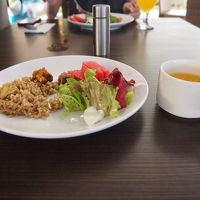 朝食のビュッフェ