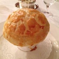 ディナーもさすが帝国ホテルの間違いないお味。