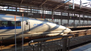 500系の新幹線が