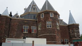 マーケットも出てました