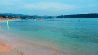 万座毛見渡せます。