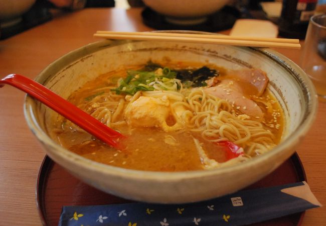 開店から即満席のラーメン屋さん