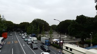 いろいろな人がいます。