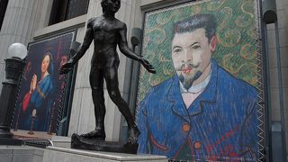 博物館/美術館に着くまでの街並みも楽しみ