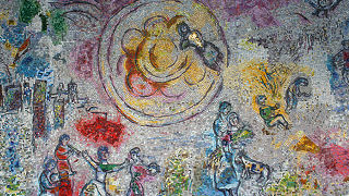 街中にシャガール