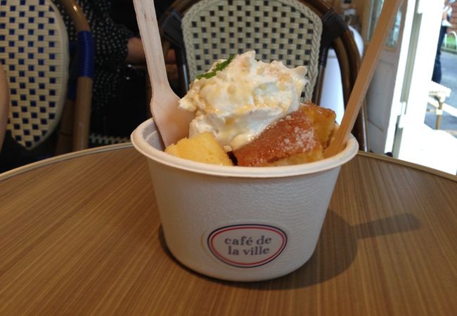 フレンチトーストが様々な味で楽しめます