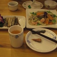 最寄りの駅で食べた夕食です