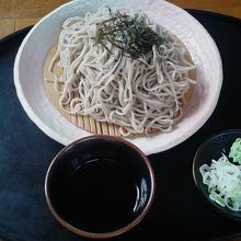 ざるそば　600円