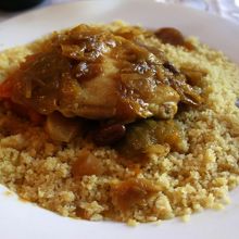 チキンと野菜のクスクス。