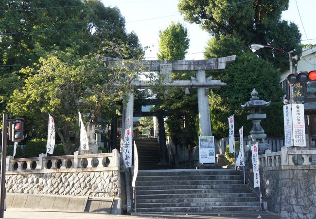 川渡り神幸祭で知られた神社