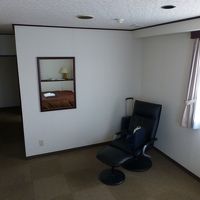 恐ろしく広いです．