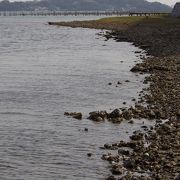 湖畔沿いの景色が美しい猪鼻湖