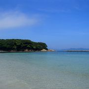 海水浴場に降りていけます