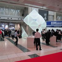 ビッグサイト内へは徒歩５分ほどで行けるホテルである。