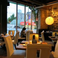 朝食サービス有り,反対側のドラックストアで１ディパスを購入で