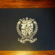 お店のマークです．