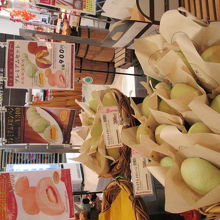 人気のメロンパン