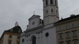 天使の舞い降りる大祭壇・・・