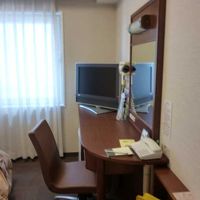 セミダブルです。部屋は綺麗でした。