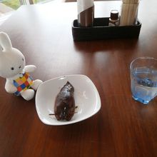 イカ飯を食べました。ラーメンや餃子も食べられます。