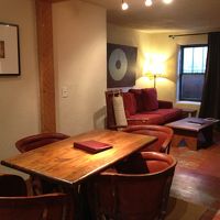 ダイニングとリビングルーム