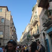 メインストリートの中央にあるのでとても便利です