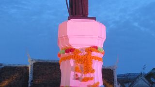 タイを代表する女傑の像